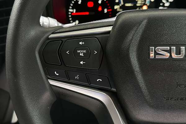 2021 Isuzu MU-X LS-M