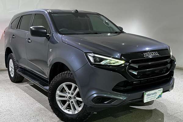 2021 Isuzu MU-X LS-M