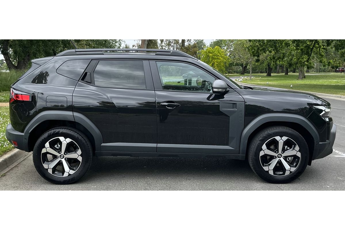 2025 Renault Duster Techno X1311