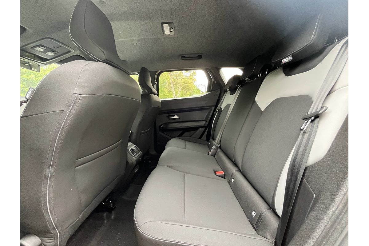 2025 Renault Duster Techno X1311