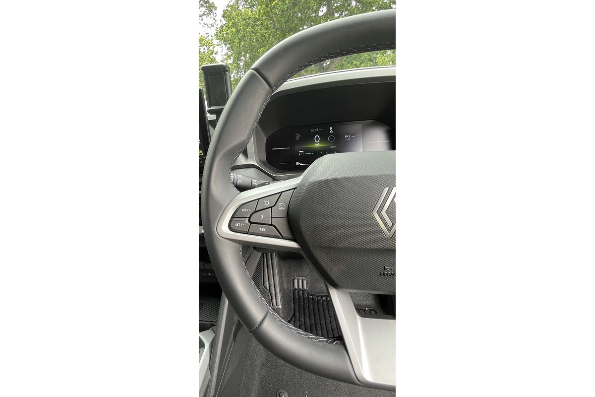 2025 Renault Duster Techno X1311