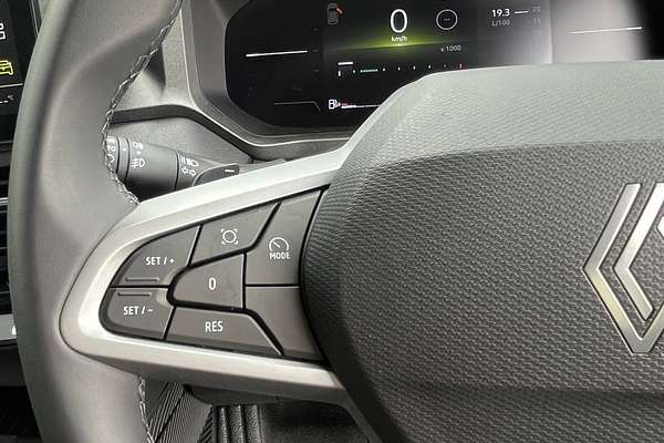 2025 Renault Duster Techno X1311