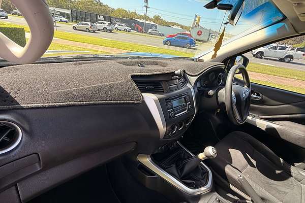2016 Nissan Navara RX D23 4X4