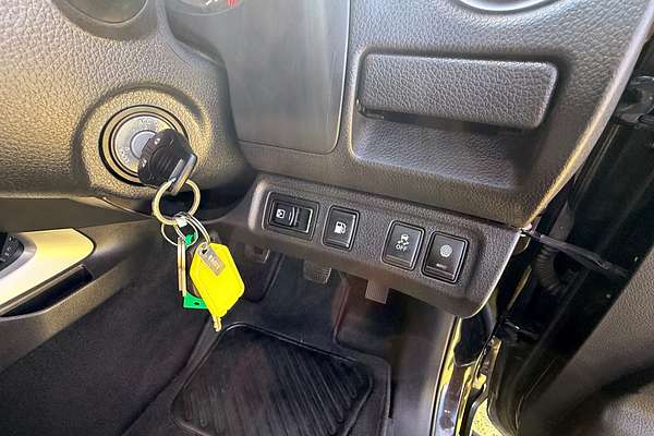 2016 Nissan Navara RX D23 4X4