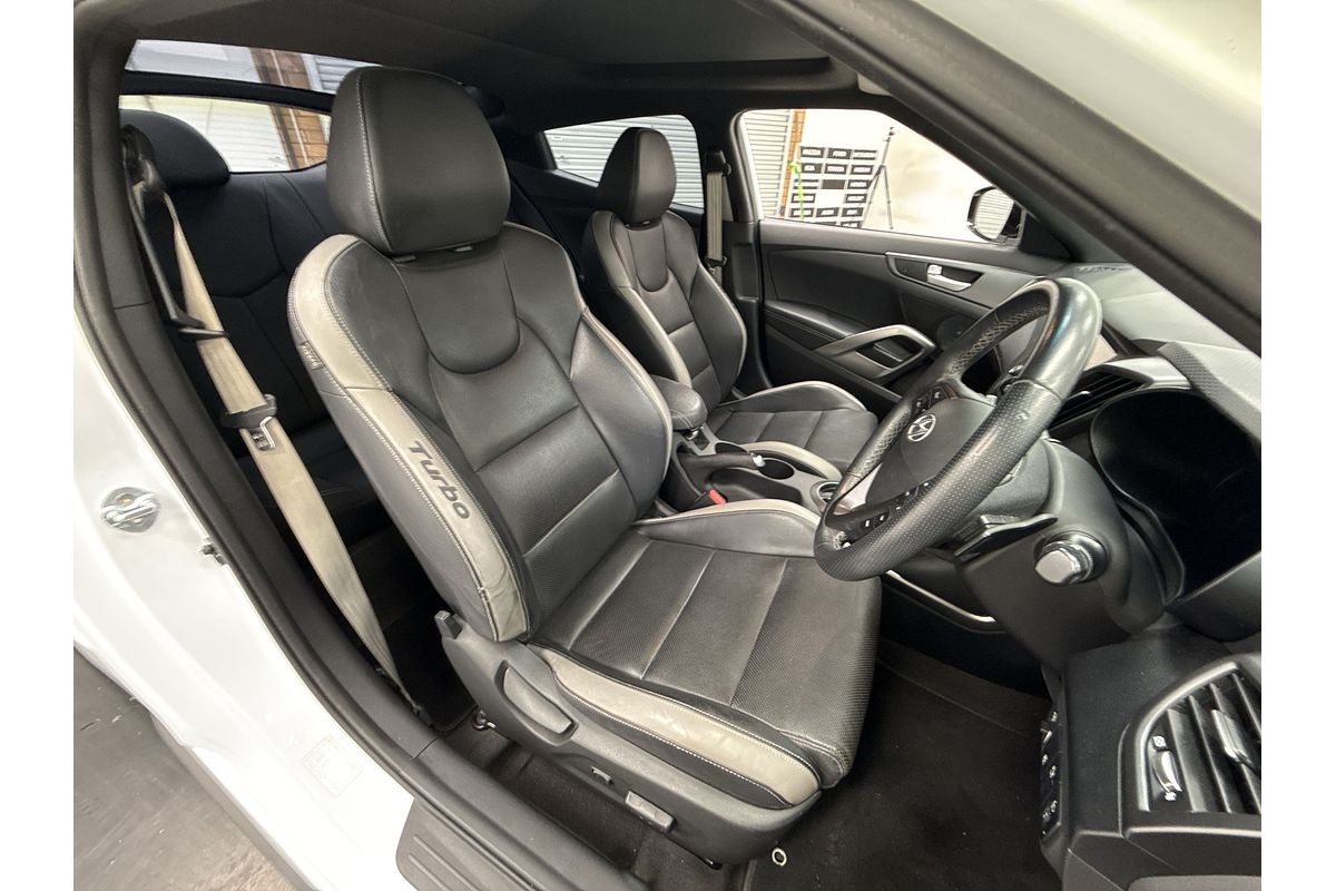 2017 Hyundai Veloster SR Turbo FS5 Series II