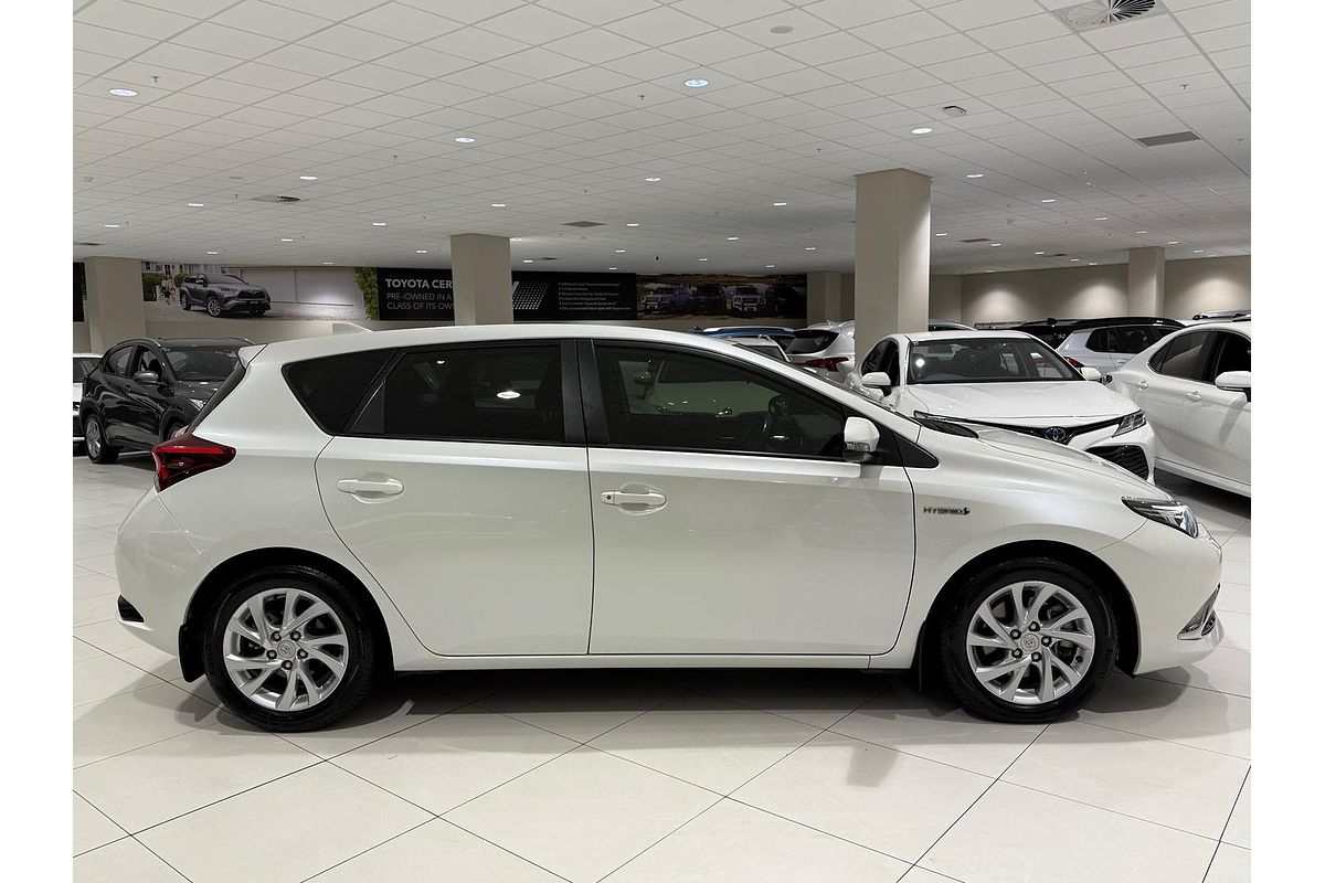 2018 Toyota Corolla Hybrid ZWE186R