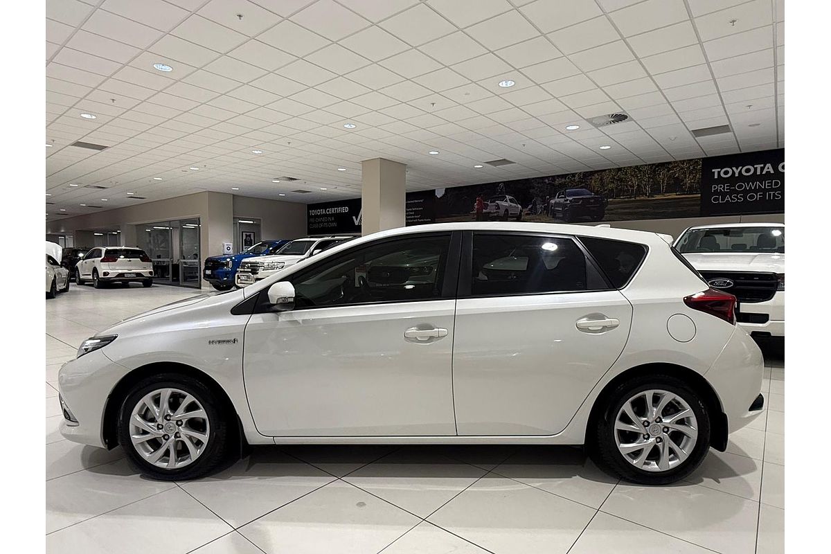 2018 Toyota Corolla Hybrid ZWE186R