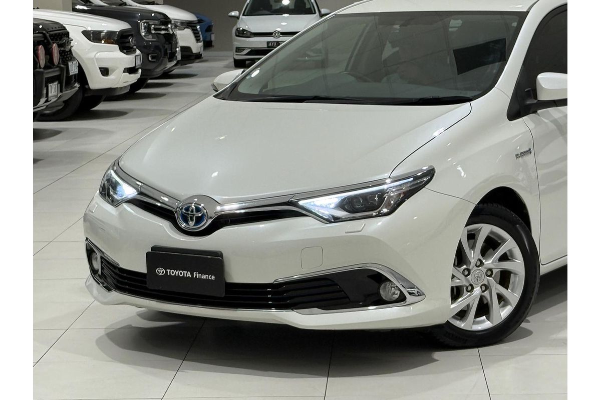 2018 Toyota Corolla Hybrid ZWE186R