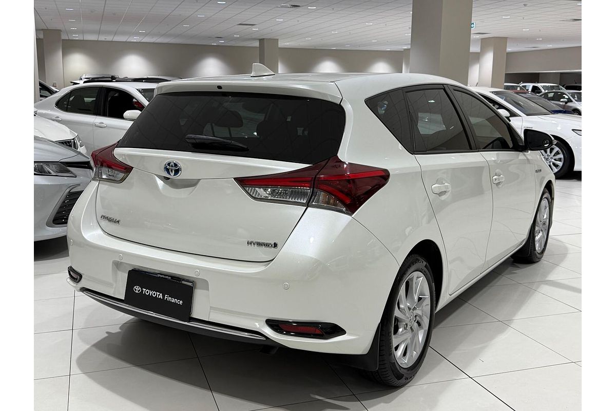 2018 Toyota Corolla Hybrid ZWE186R