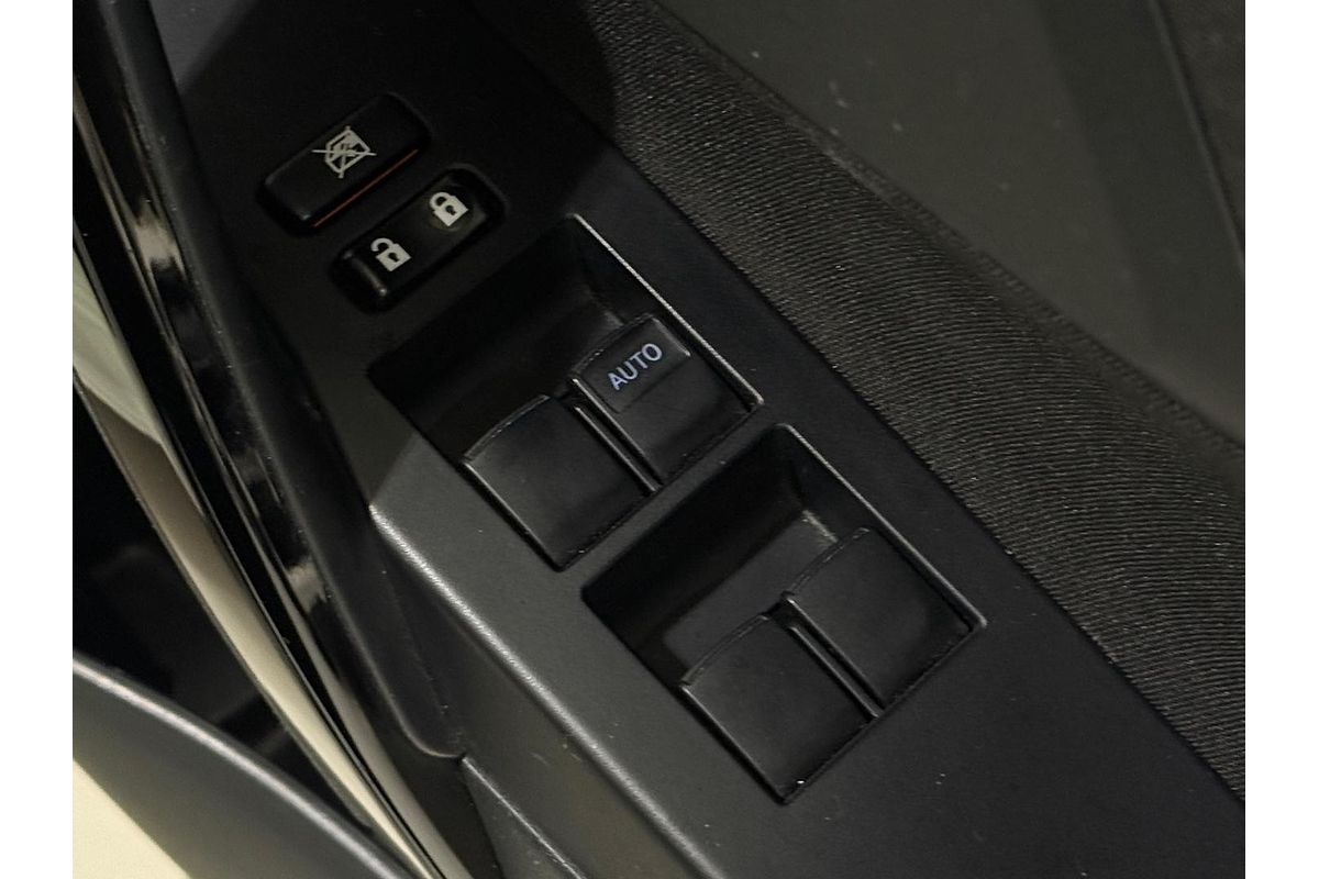 2018 Toyota Corolla Hybrid ZWE186R