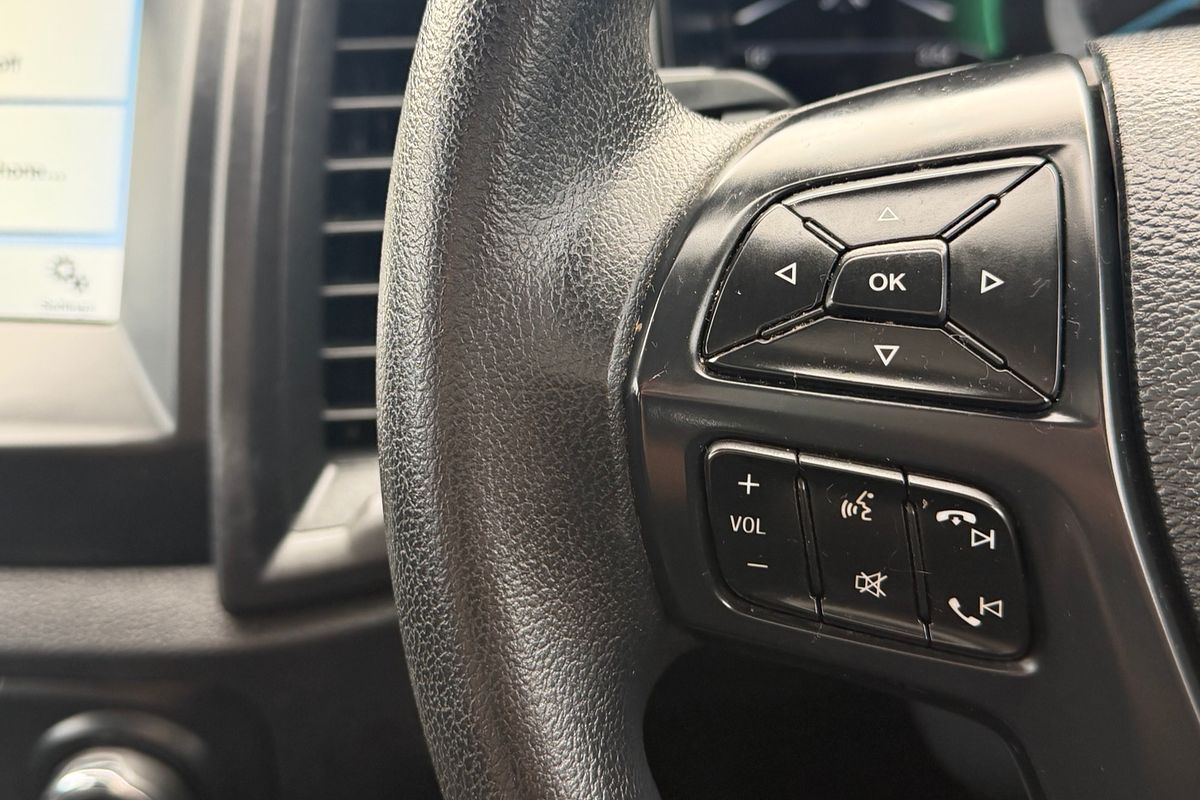 2018 Ford Everest Ambiente UA II 3.2L