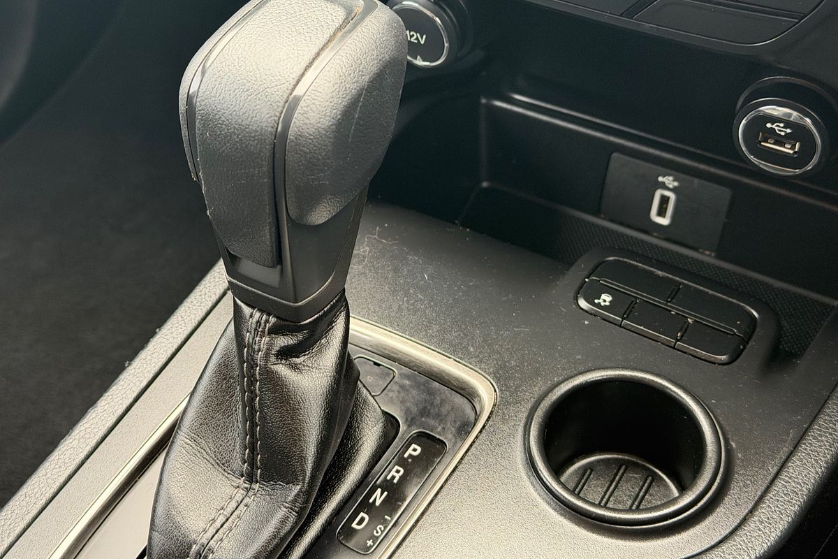 2018 Ford Everest Ambiente UA II 3.2L