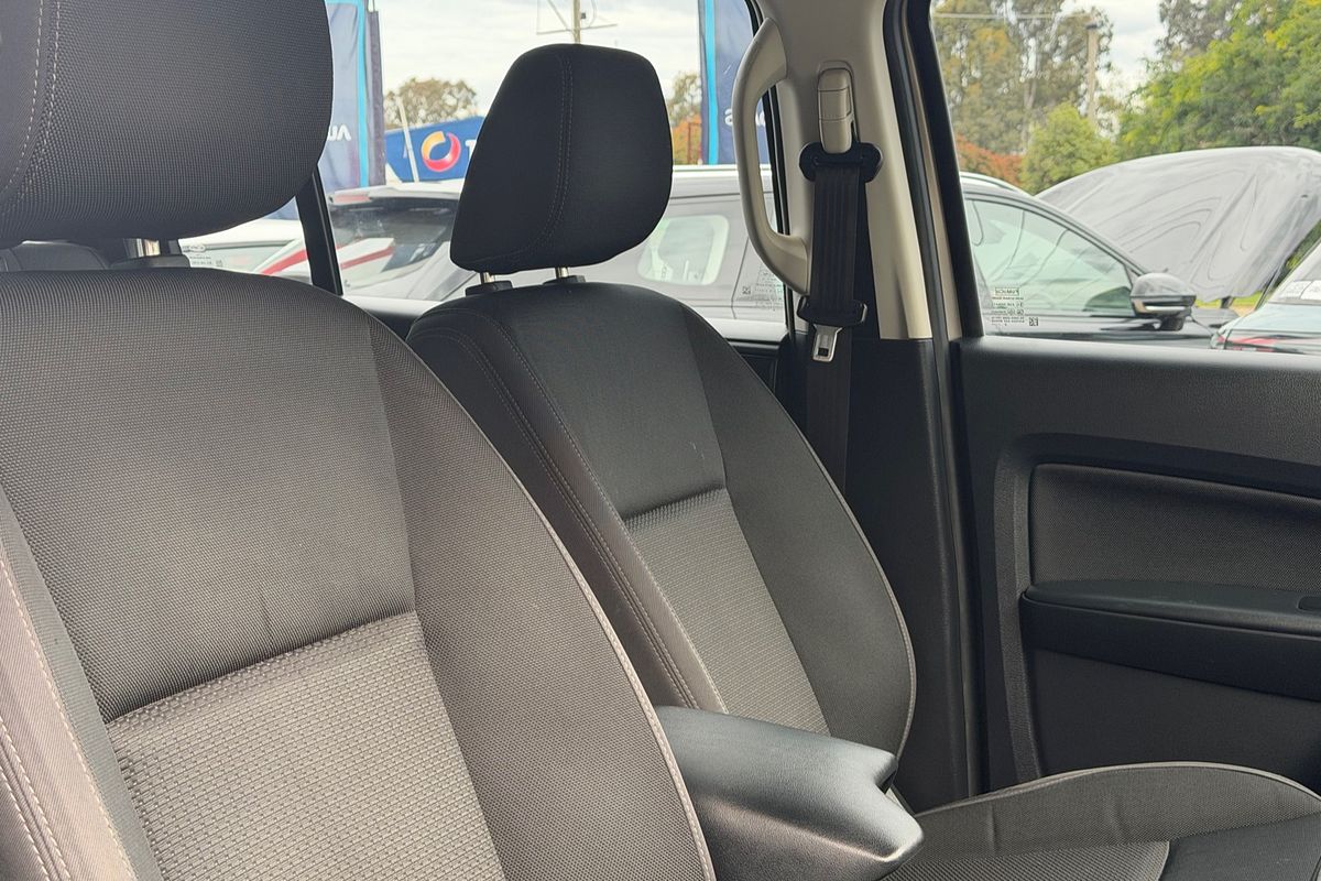 2018 Ford Everest Ambiente UA II 3.2L