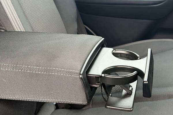 2018 Ford Everest Ambiente UA II 3.2L