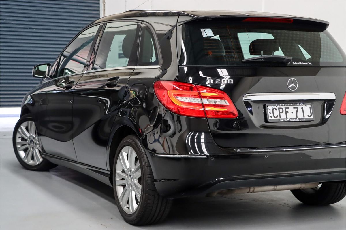 2013 Mercedes-Benz B-Class B200 W246