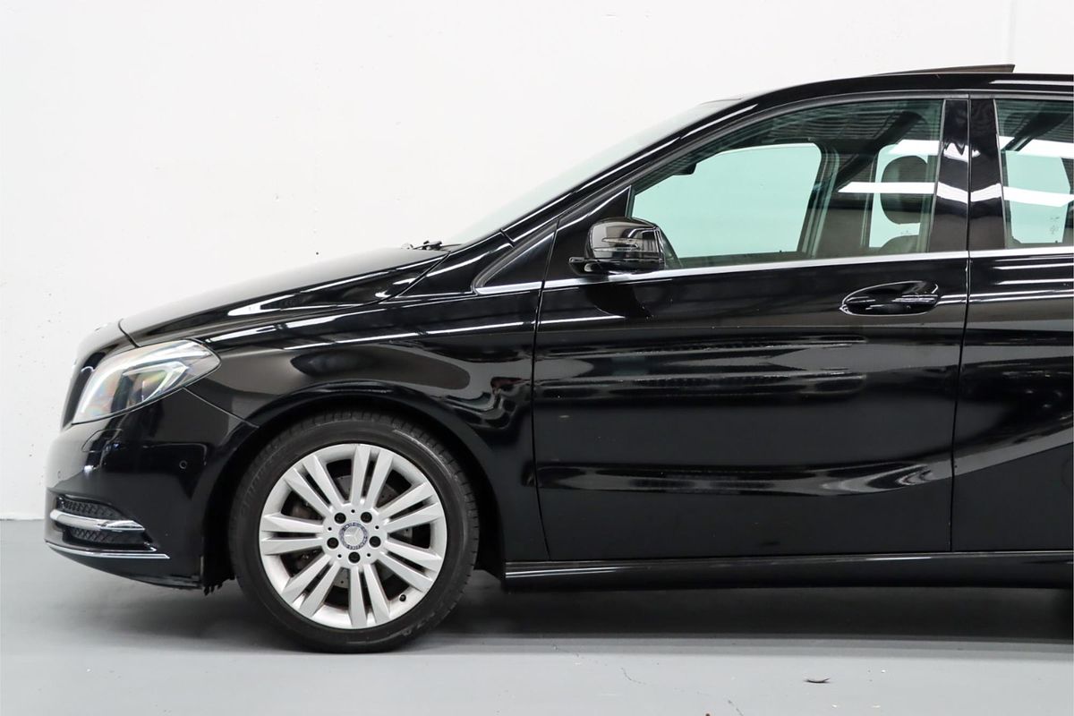 2013 Mercedes-Benz B-Class B200 W246