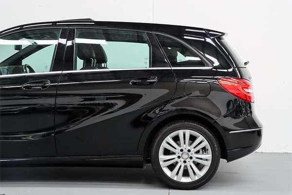 2013 Mercedes-Benz B-Class B200 W246