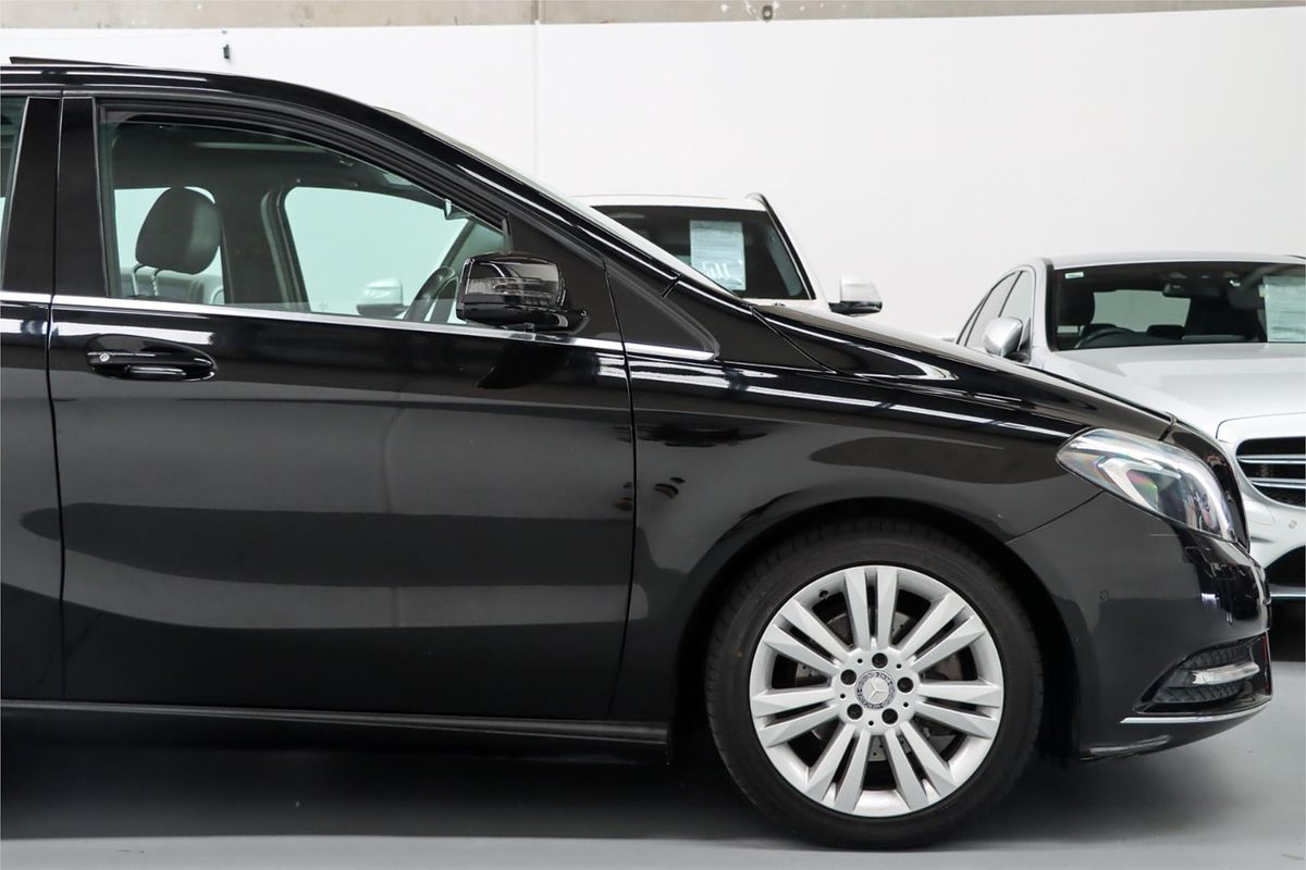 2013 Mercedes-Benz B-Class B200 W246