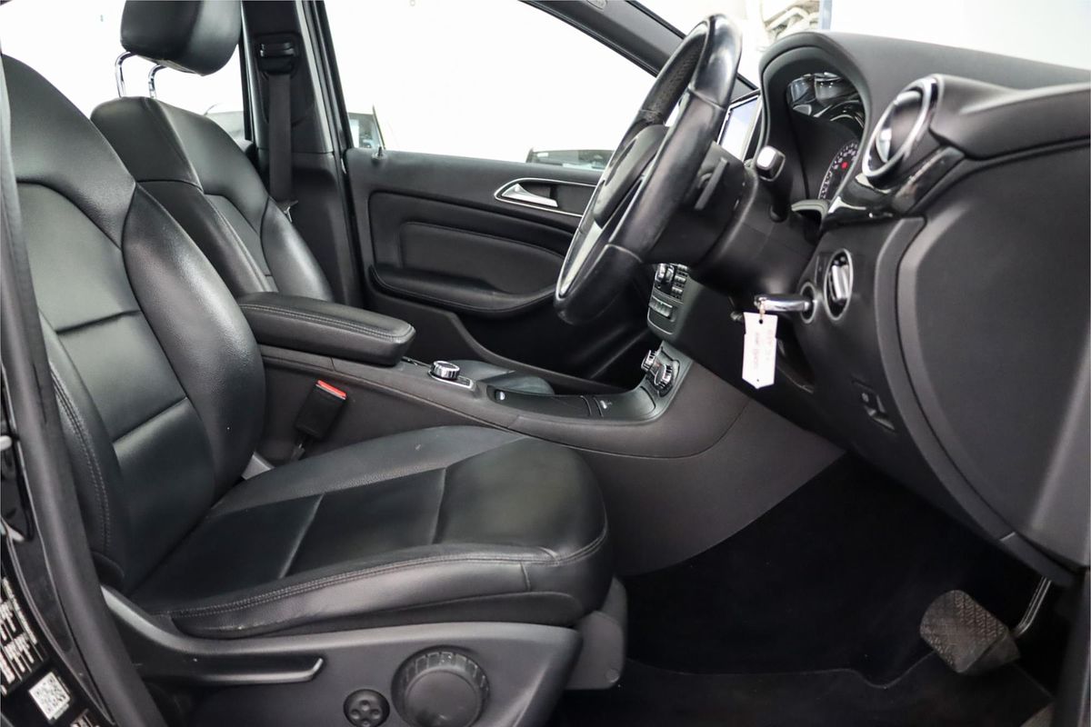 2013 Mercedes-Benz B-Class B200 W246