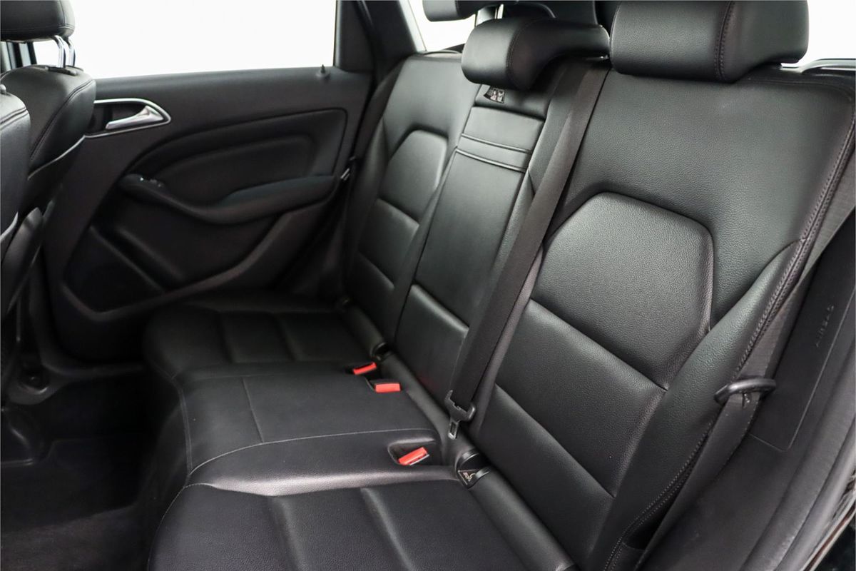 2013 Mercedes-Benz B-Class B200 W246