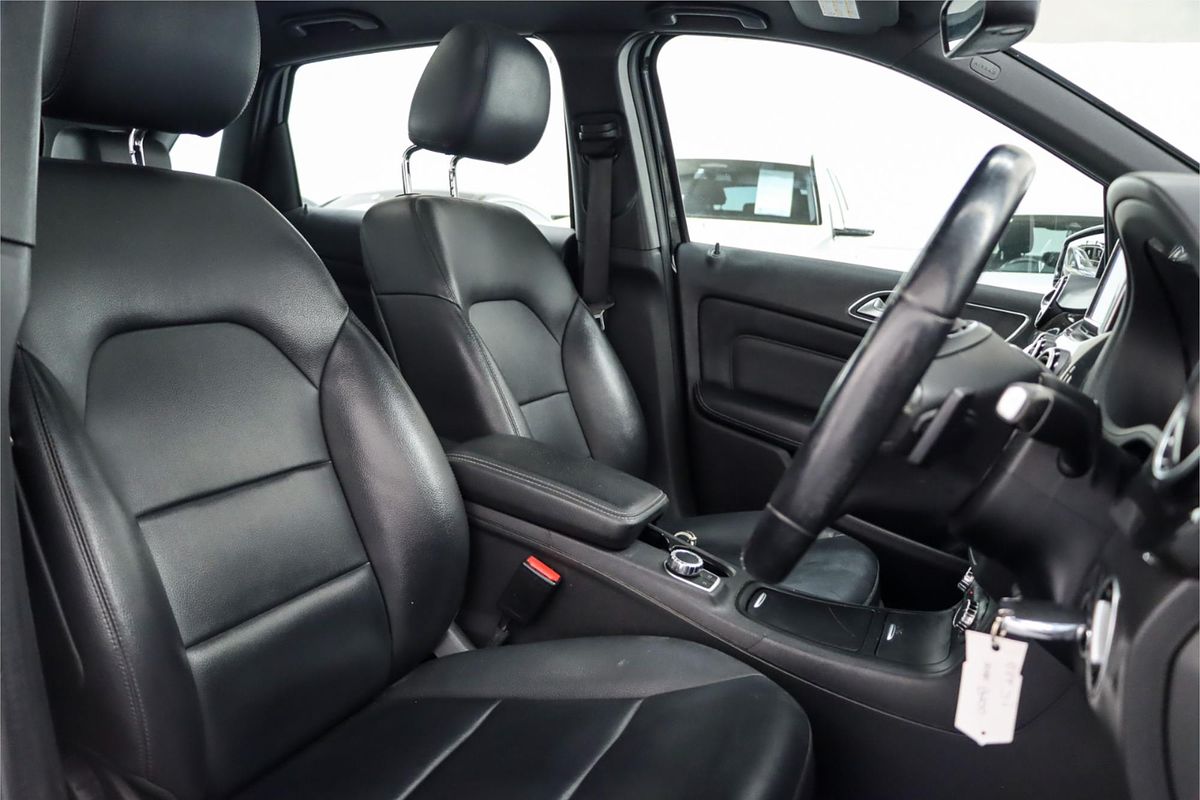 2013 Mercedes-Benz B-Class B200 W246