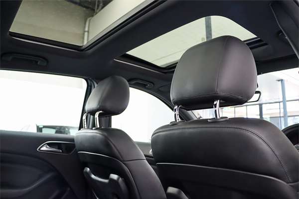 2013 Mercedes-Benz B-Class B200 W246