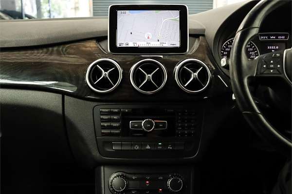 2013 Mercedes-Benz B-Class B200 W246