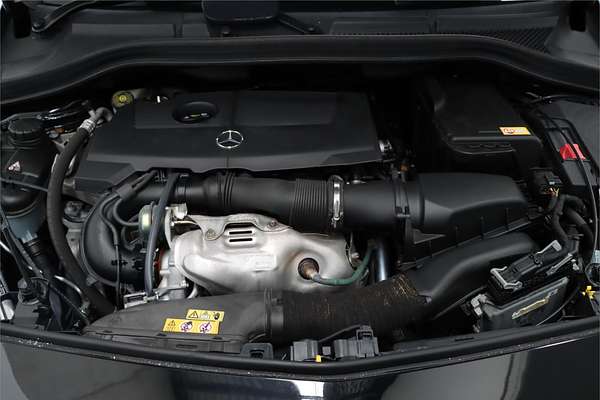 2013 Mercedes-Benz B-Class B200 W246