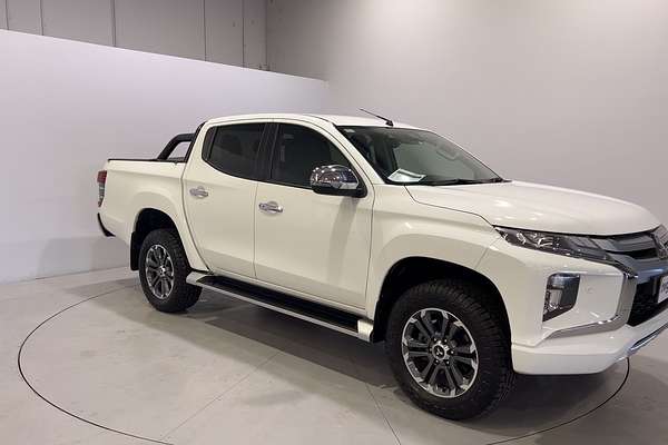 2020 Mitsubishi Triton GLS MR 4X4