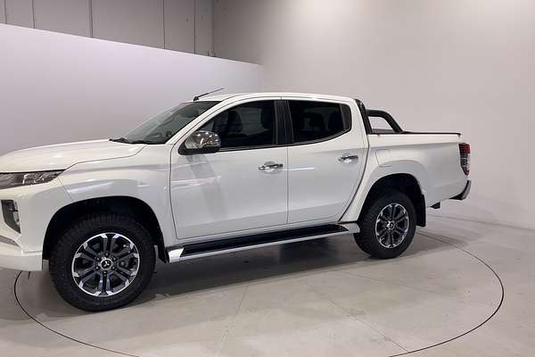 2020 Mitsubishi Triton GLS MR 4X4