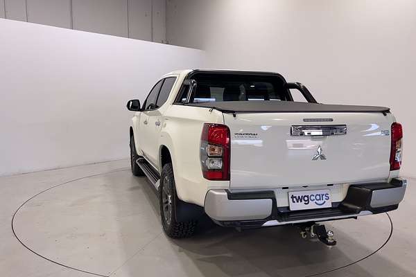 2020 Mitsubishi Triton GLS MR 4X4