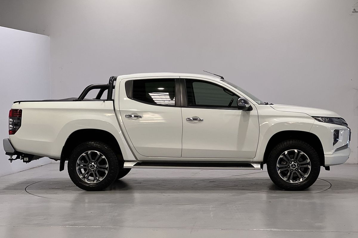 2020 Mitsubishi Triton GLS MR 4X4