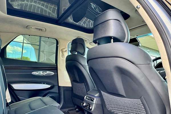 2023 Genesis GV70 Performance JK.V1