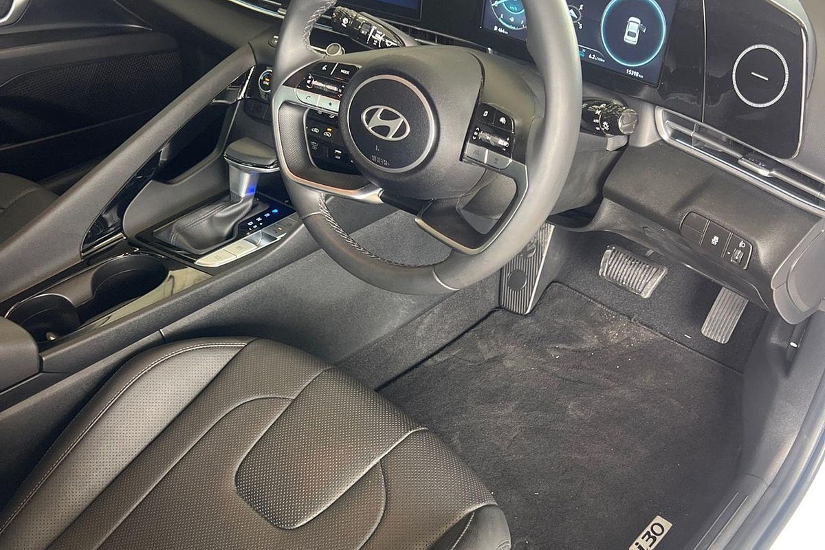 2024 Hyundai i30 Elite CN7.V2