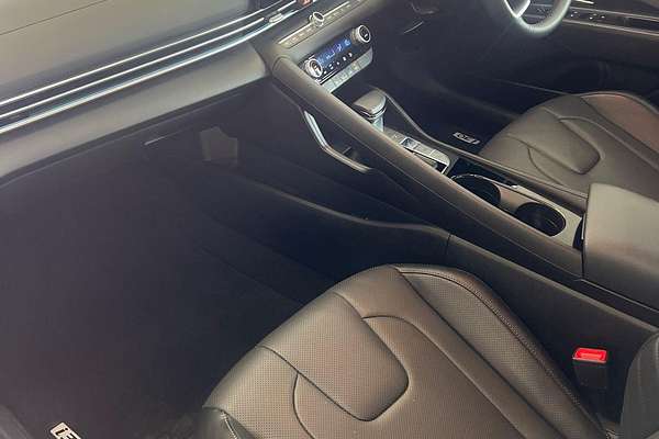 2024 Hyundai i30 Elite CN7.V2