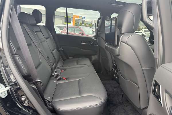 2025 Toyota Landcruiser Sahara ZX FJA300R