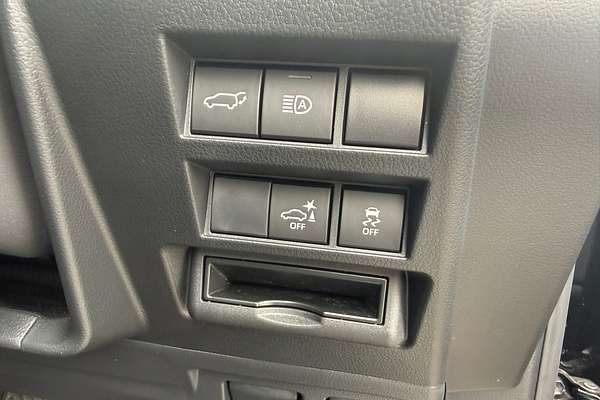 2025 Toyota Landcruiser Sahara ZX FJA300R