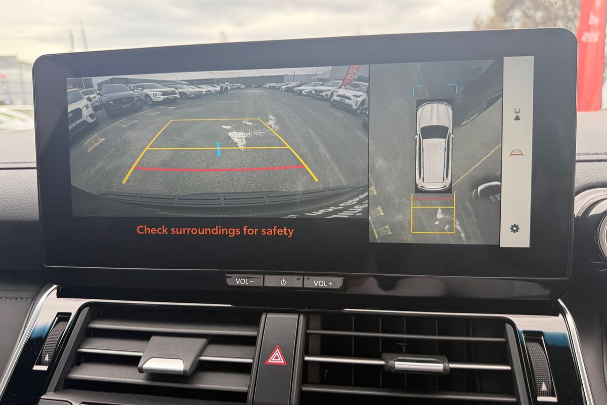 2025 Toyota Landcruiser Sahara ZX FJA300R