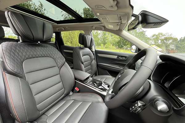 2025 Renault Koleos Techno HZG