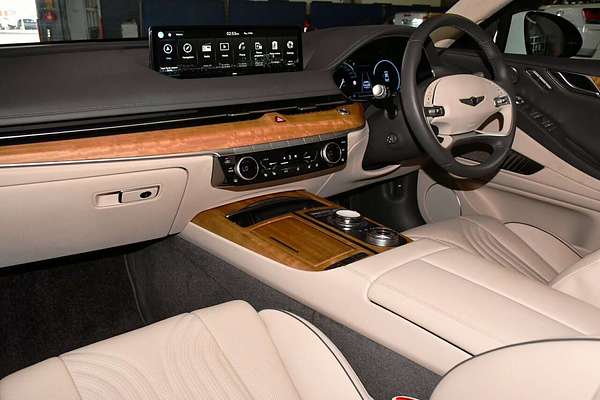 2024 Genesis G80 3.5T AWD Luxury RG3.V3