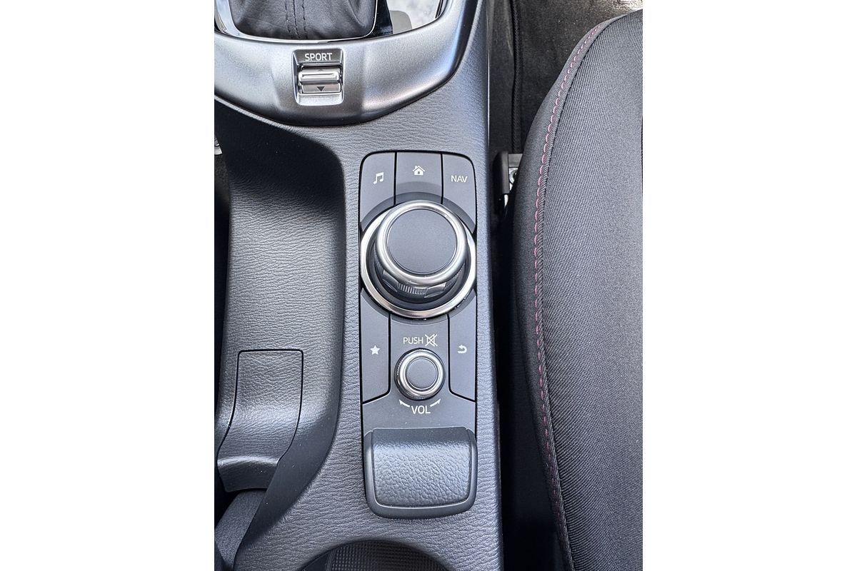 2025 Mazda 2 G15 Evolve DJ Series