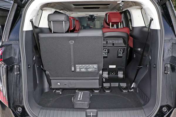 2025 GAC M8 LUXURY A88