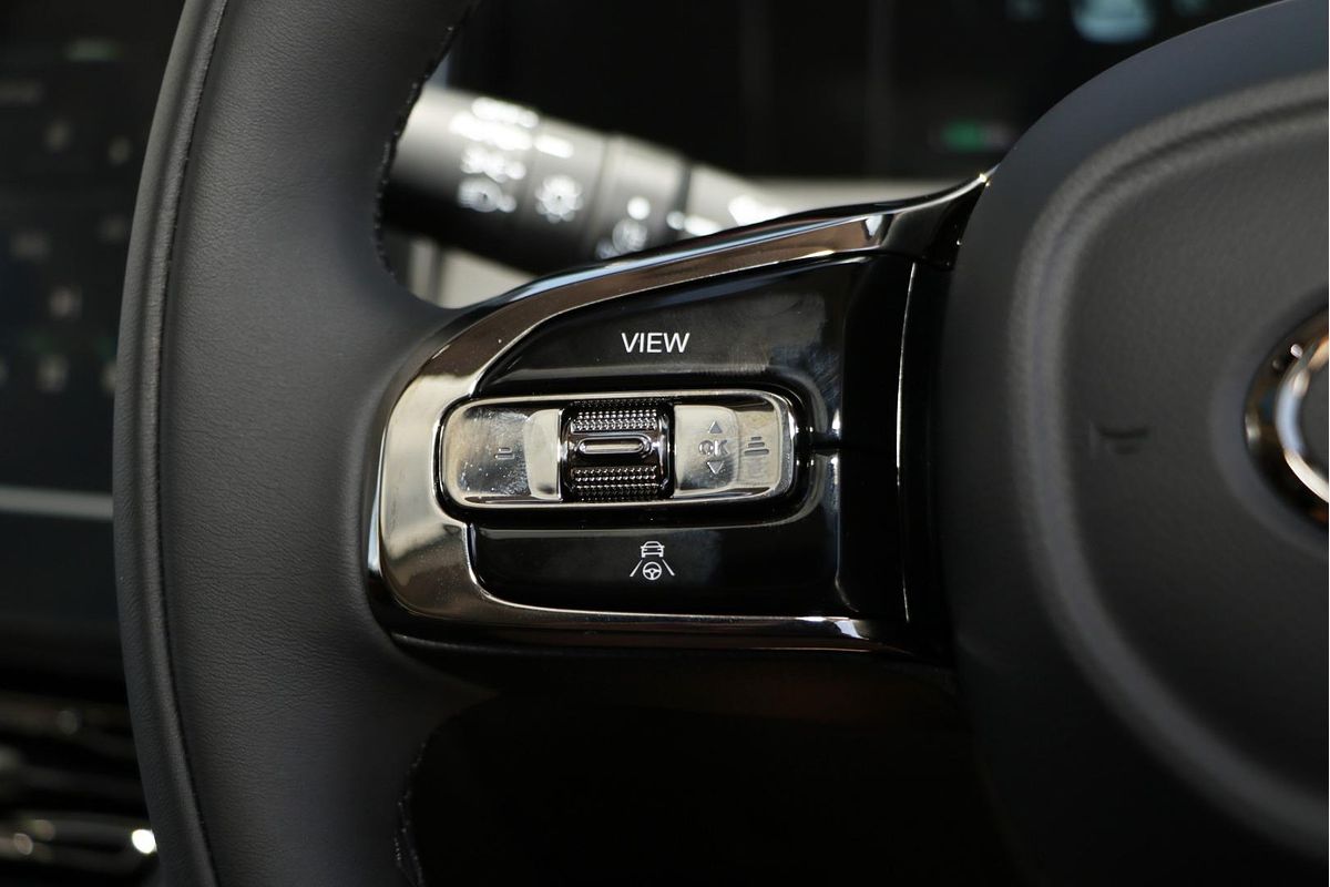 2025 GAC M8 LUXURY A88