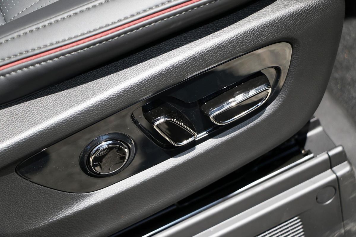 2025 GAC M8 PREMIUM A88