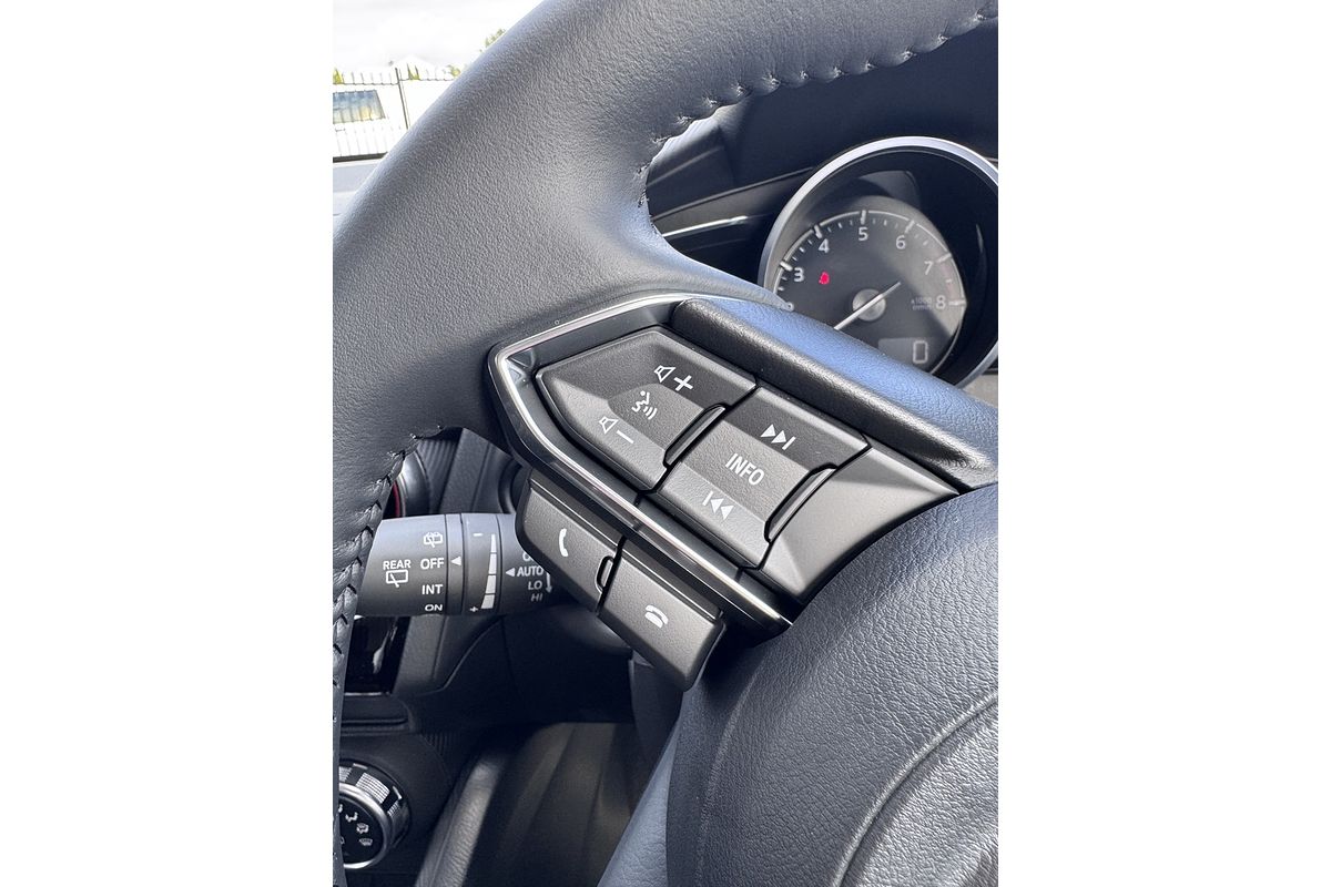 2025 Mazda 2 G15 Evolve DJ Series