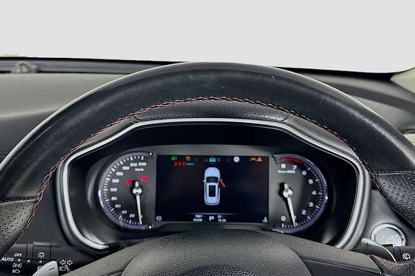 2023 MG HS Essence SAS23