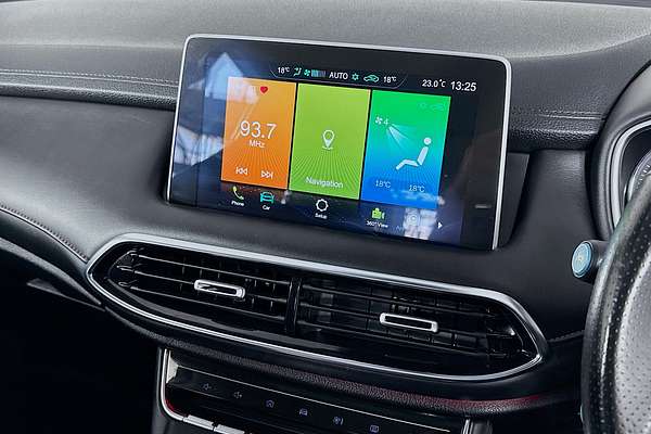 2023 MG HS Essence SAS23