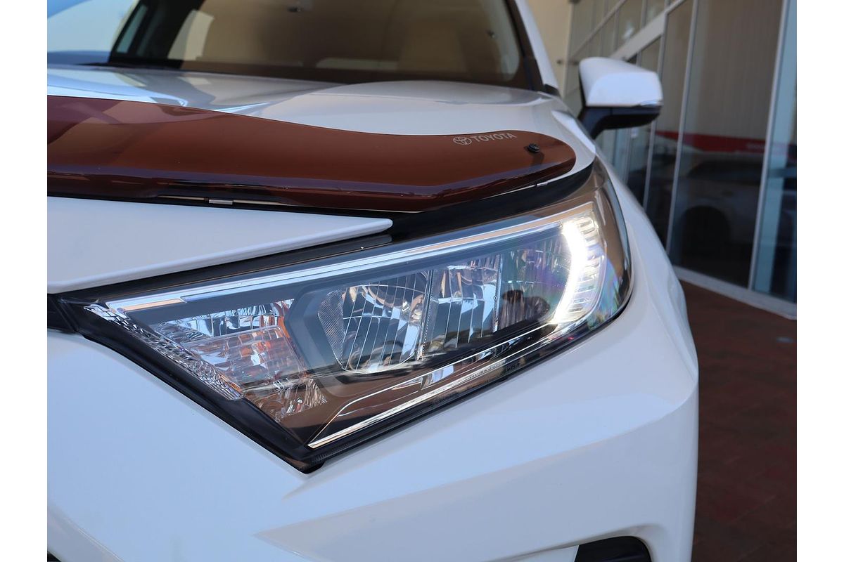 2020 Toyota RAV4 Cruiser MXAA52R