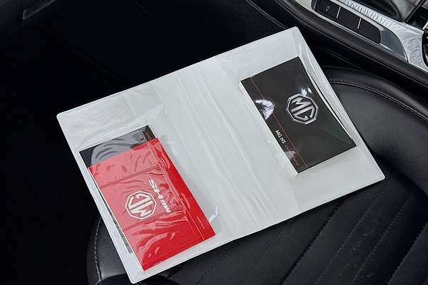 2023 MG HS Essence SAS23