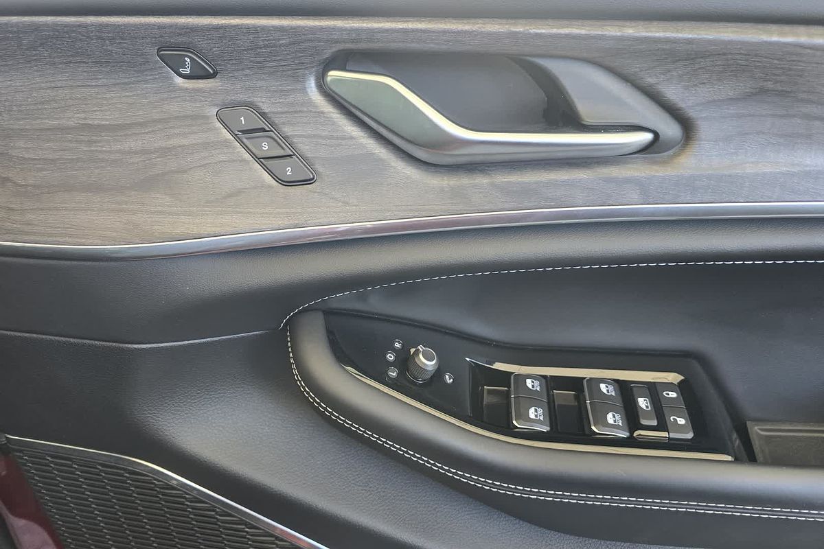 2023 Jeep Grand Cherokee Overland WL